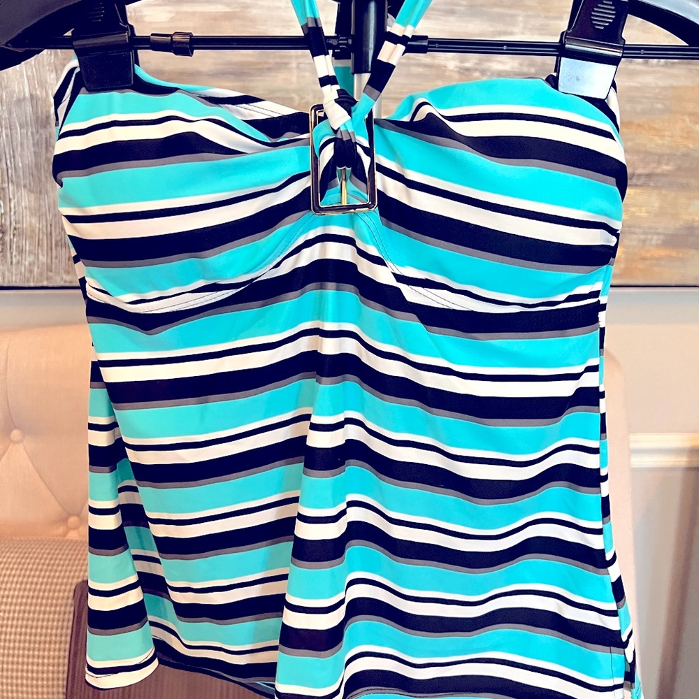 ISLAND ESCAPE Tankini Top! Size 12!  FREE SHIP